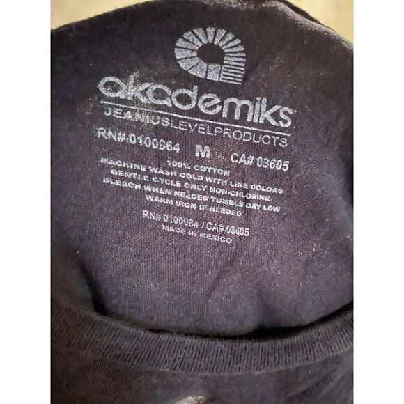 Akademiks NASA Tshirt Astronaut Space Men’s Moon Landing Starburst - Picture 6 of 6